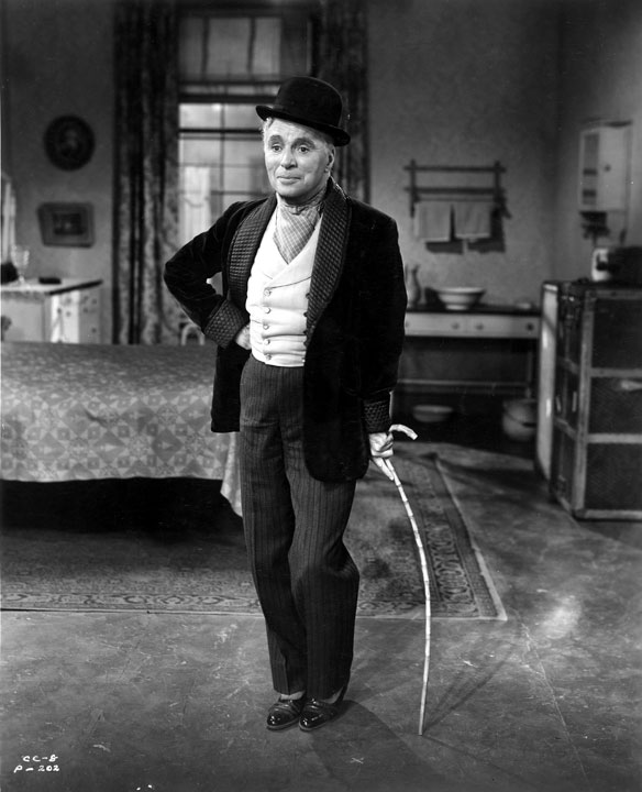 charlie chaplin hat. Charles Chaplin and the Little